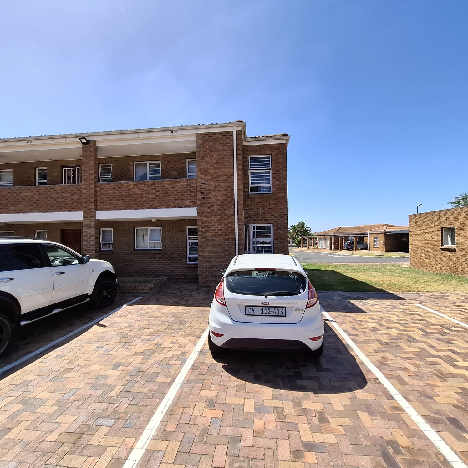 To Let 1 Bedroom Property for Rent in Bellville Central Western Cape